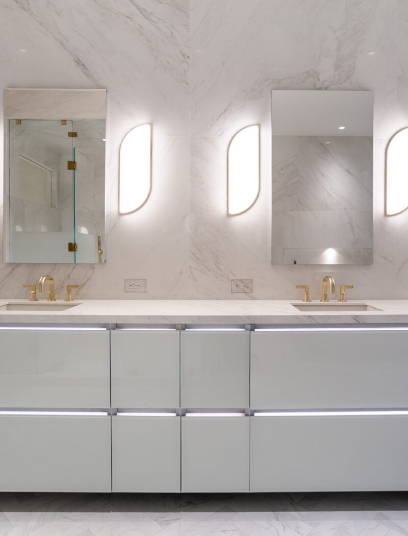 HOBI-Primary Bath Robern illuminated_electrified double vanity